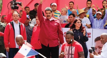 Maduro diz que tomará medidas contra possível bloqueio petroleiro dos EUA